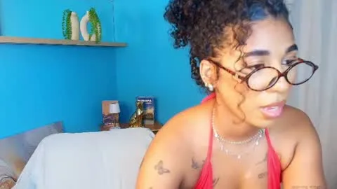 Live thumbnail for karen_winslet