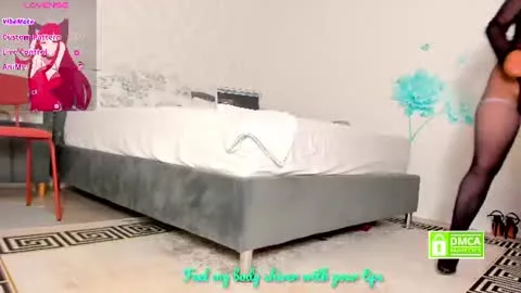 Live thumbnail for veronica_bubbley